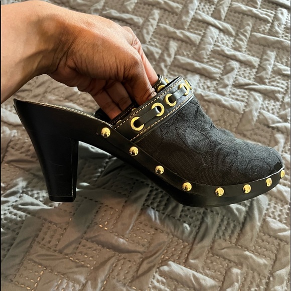 Coach Cadence Clogs in black with gold studs! - Picture 7 of 9